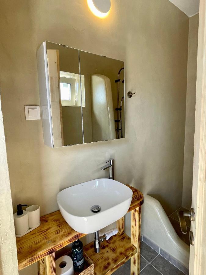 Charakas Horizon Apartman Gávrio Kültér fotó